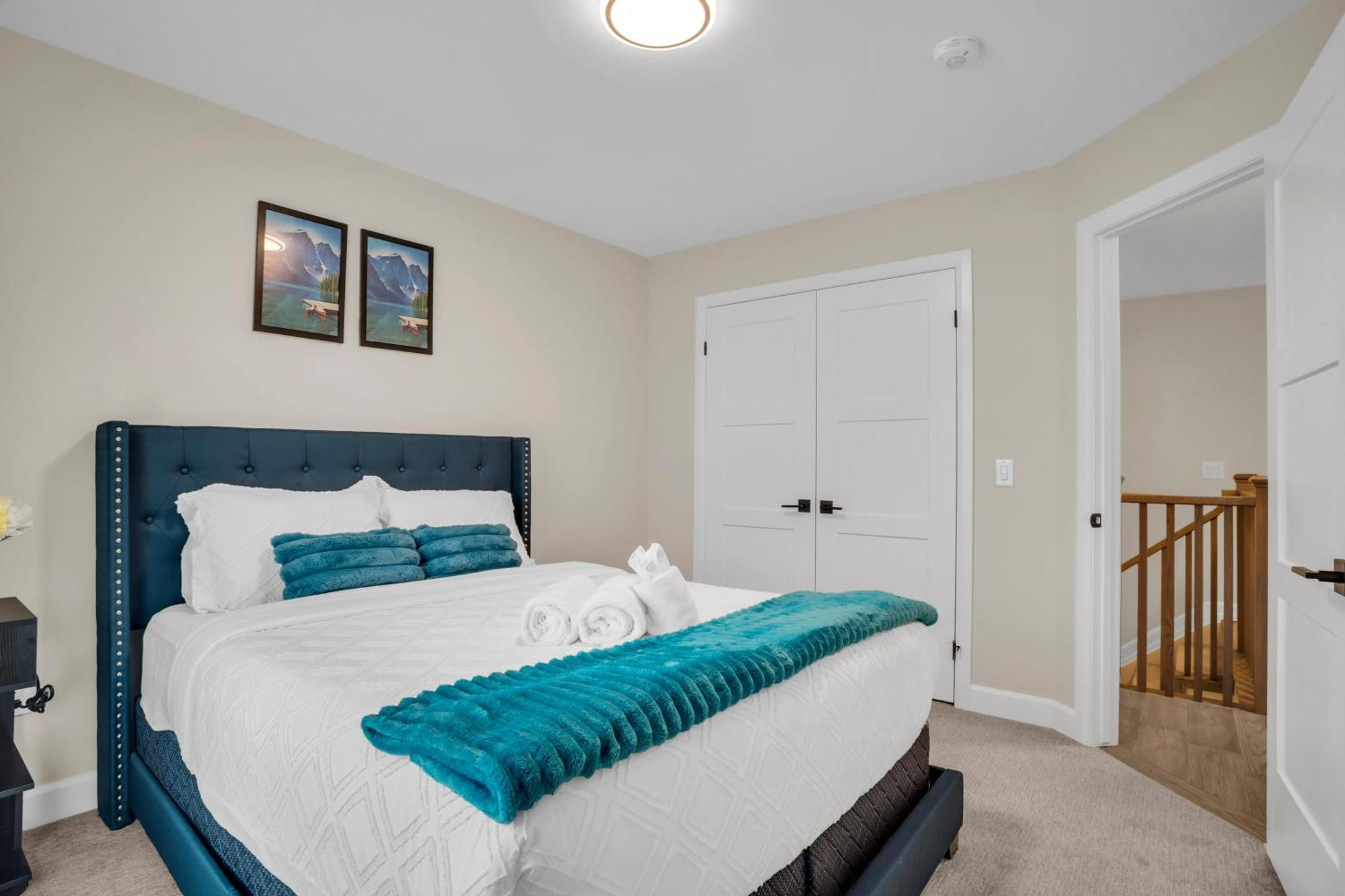 Luxury Niagara 3 Bdr Townhouse /Garage Lägenhet Exteriör bild
