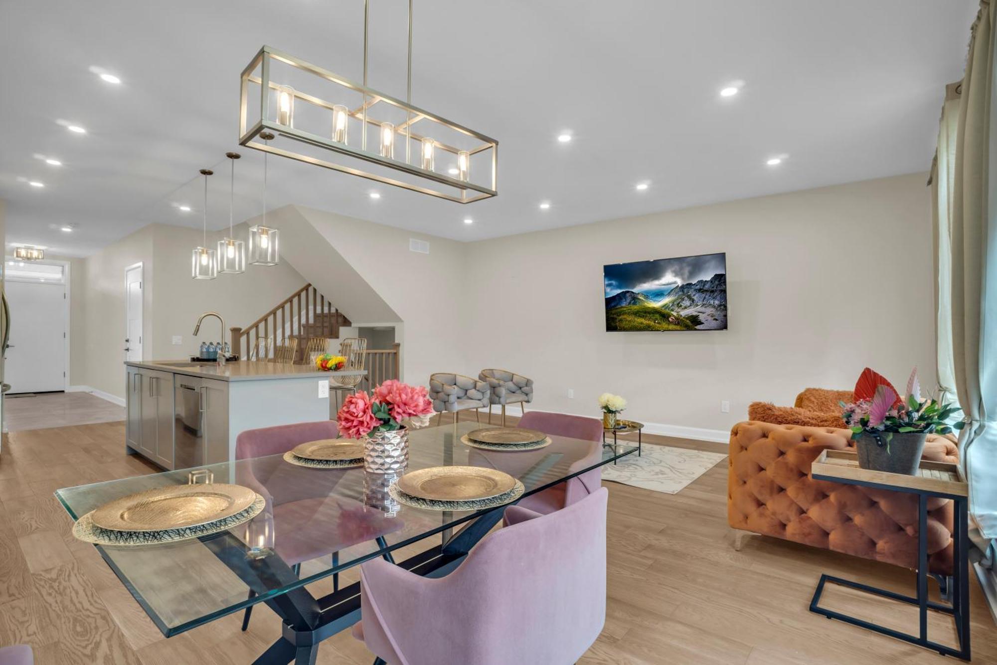 Luxury Niagara 3 Bdr Townhouse /Garage Lägenhet Exteriör bild